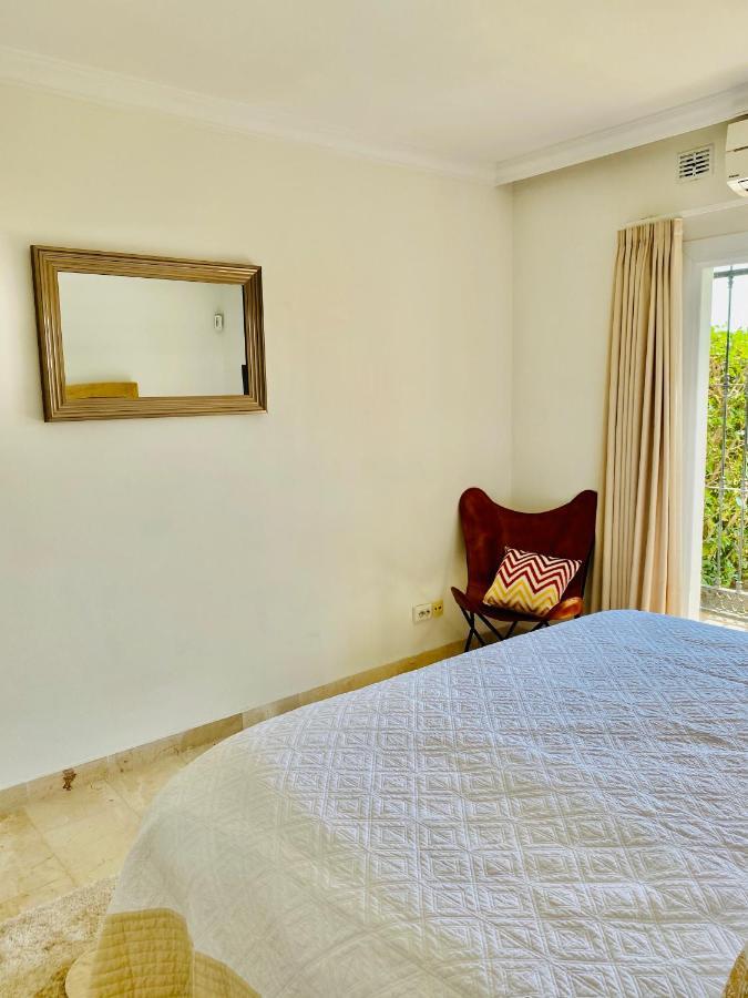 Luxury 3 Bedroom House At La Quinta Golf Course Ocean And Mountain View Benahavís Exteriér fotografie